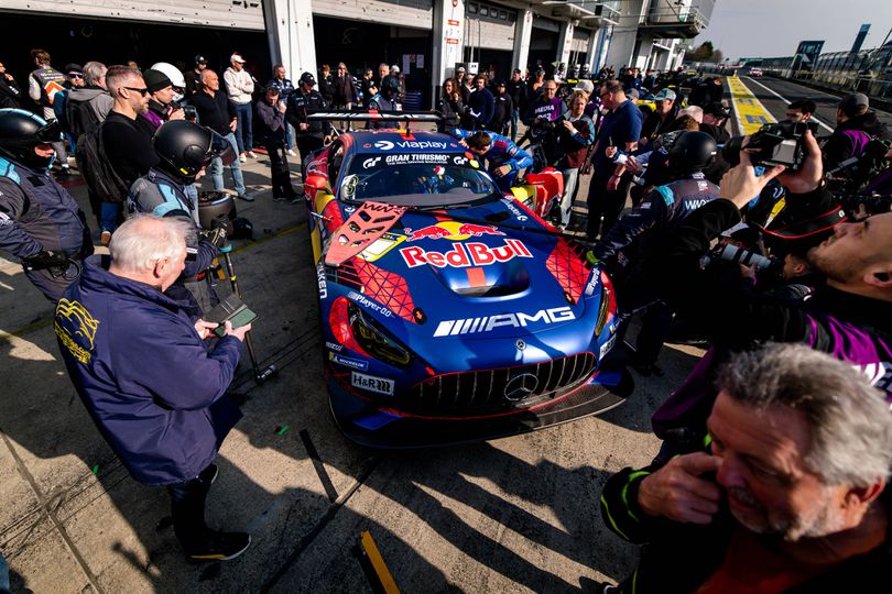 Max Verstappen op de Nürburgring-Nordschleife. © PRO SHOTS / Imago