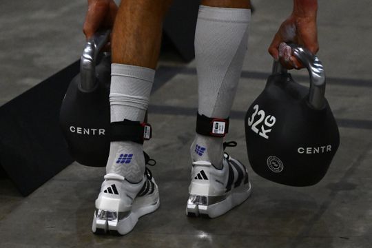 Erben Wennemars vol lof over Nederlandse krachtpatser die wereldrecord breekt: 'Koning'