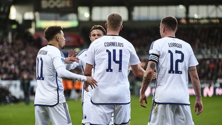 7-jarig ventje in de wedstrijdselectie van FC Kopenhagen, fans snapten er niks van