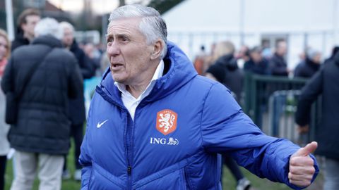 Sjaak Swart oppert nieuwe naam als Ajax-coach: 'Hij kent het Ajax-voetbal ook goed'