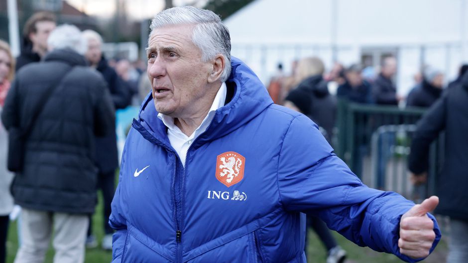 Sjaak Swart oppert nieuwe naam als Ajax-coach: 'Hij kent het Ajax-voetbal ook goed'