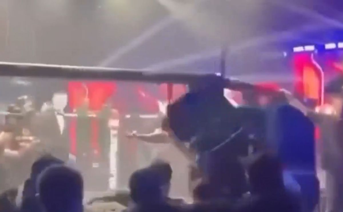Bizarre taferelen na MMA-gevecht: fans mishandelen vechter na uit de hand gelopen knokpartij