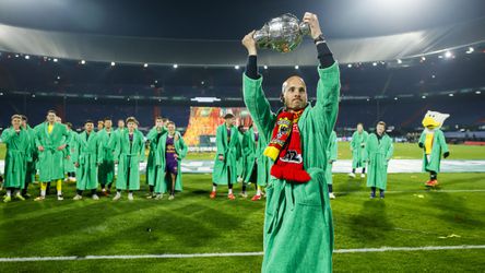 Dit is waarom er badjassen worden uitgedeeld na de finale van de KNVB Beker tussen AZ en Go Ahead Eagles