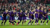 Go Ahead Eagles zorgt voor sensatie en volksfeest in Deventer met bekerwinst in knotsgekke finale