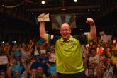 Zoveel prijzengeld wint Michael van Gerwen met zijn eerste titel van het jaar in München