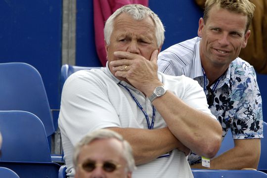 Tennisfamilie Krajicek opgeschrikt door plotselinge opname in ziekenhuis: 'We weten wat een vechter hij is'