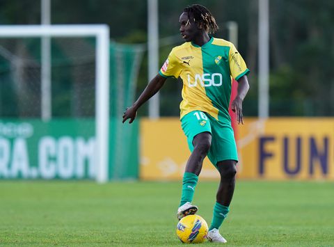 Ex-club van Rafael van der Vaart maakt heftig nieuws bekend: speler (19) 'ernstig gewond' na steekpartij