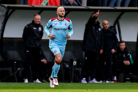 Geplaagde Feyenoord-speler (34) openhartig over zware periode in zijn leven: 'Ik dacht aan stoppen'