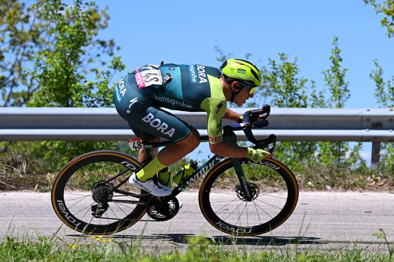 Danny van Poppel verlaat Giro d'Italia vanwege ziekte