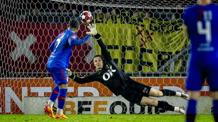 FC Emmen heeft nog alles om voor te spelen na late penalty tegen NAC Breda