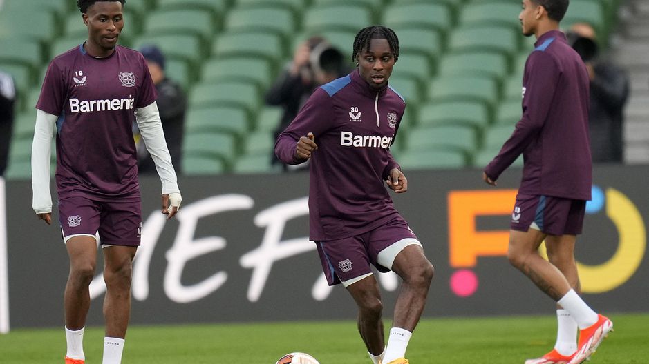 'Dankjewel, natuurlijk': Oranje-international Jeremie Frimpong werkt aan zijn Nederlands