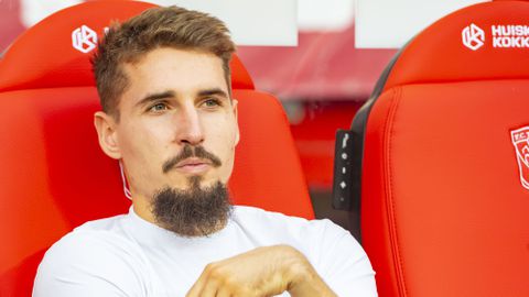 Pechvogel van FC Twente 'dankbaar' na twee keiharde klappen: 'Pas als je zoiets meemaakt, besef je het'