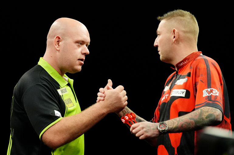 Laatste kans voor Michael van Gerwen: 'Als iemand dat kan, is hij het wel'