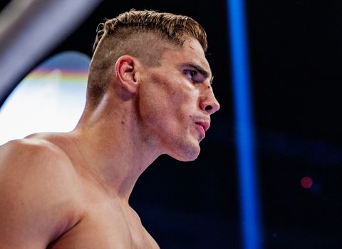 Kickbokskampioen Rico Verhoeven spreekt over naderend afscheid: 'Dat heb ik nog wel in me'