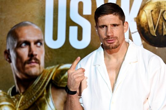Emotionele Rico Verhoeven doet bijzondere ontdekking over overleden moeder: 'Het moest zo zijn'