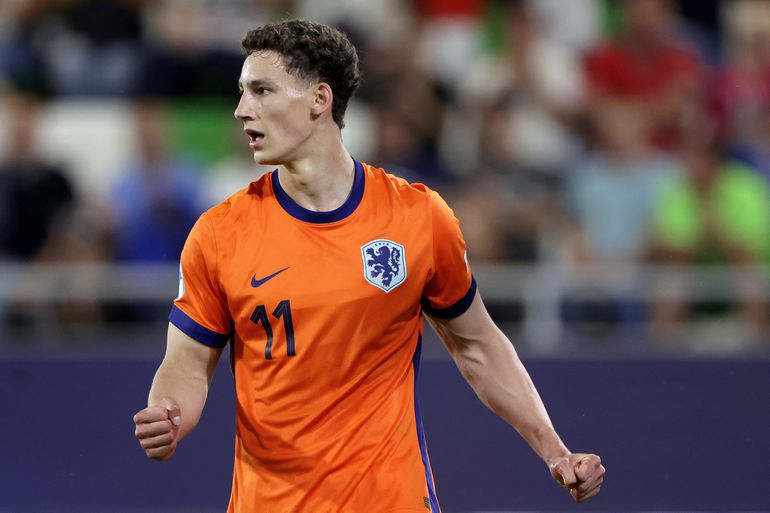 LIVE EK onder 21 | Jong Oranje met tien man tegen Jong Portugal na overtredingen Ruben van Bommel