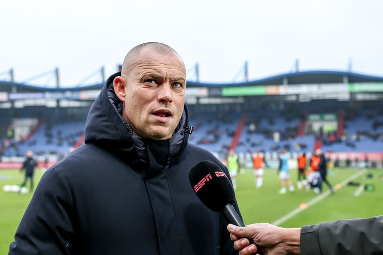 Ontslagen Nederlandse trainer verliet zijn vrouw voor paardentrainster van dochter: 'Had effect op werk'