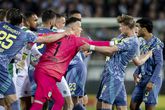 Veelbesproken keeper doet boekje open over situatie bij Groningen - Ajax: 'Ik vond het heel heftig'