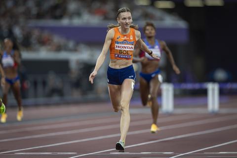 Topatlete Femke Broeders-Bol vol ongeloof na 'bijzonder moment': 'Als je me een jaar geleden had verteld...'