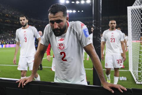 Tegenstander Oranje op WK voetbal is wanhoop nabij en barst in tranen uit: 'Het is onbegrijpelijk'