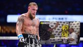 Jake Paul (Getty Images), met bijgevoegd een beeld uit de kleedkamer (Instagram Jake Paul)