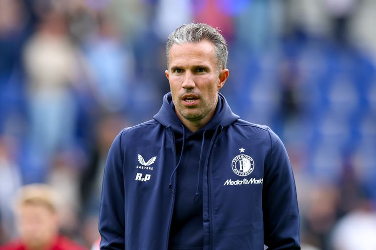 Feyenoord begint Champions League met pikant duel voor trainer Robin van Persie