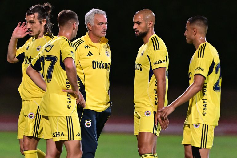 Feyenoord-tegenstander Fenerbahçe grijpt in bij vermeende rel rond trainer José Mourinho en nieuwe speler