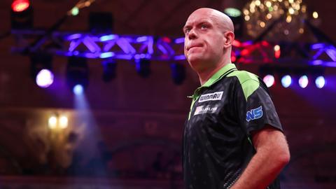 Duidelijke waarschuwing voor topdarter Michael van Gerwen: 'Anders is het klaar'