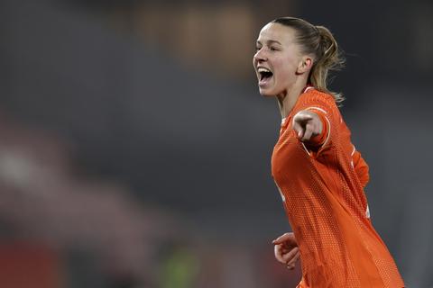 'Zo dankbare' Oranje Leeuwin smelt bij beelden van sprookjesbruiloft: 'Een heel speciaal moment'