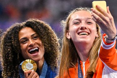 Femke Bol-rivale Sydney McLaughlin-Levrone opnieuw in de prijzen: 'Ze was onverslaanbaar'