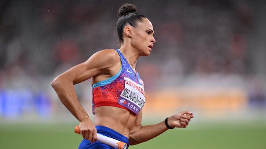 Opmerkelijke post Femke Bol-rivale op WK atletiek: ‘Mijn geloof is op de proef gesteld’