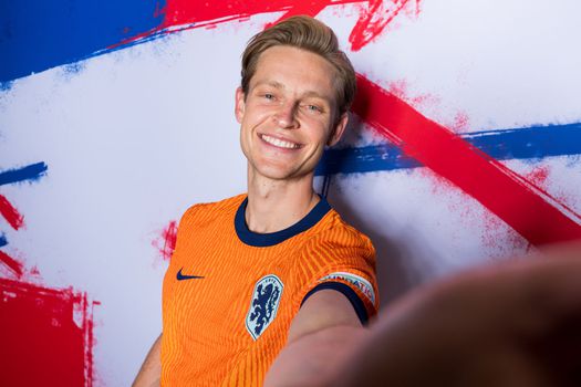 Frenkie de Jong legt miljoenenbedrag neer voor luxe villa in Brabants dorpje