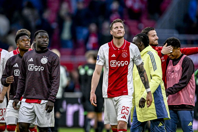 'Waarom zou je voor hem kiezen?': keuze tussen spitsen bij Ajax 'gauw gemaakt'