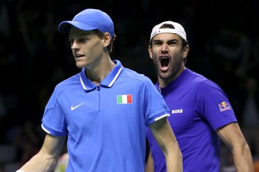 Australië en Italië volgen Nederland naar laatste vier Davis Cup Finals: hoofdrol voor Jannik Sinner