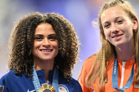 Femke Bol-rivale Sydney McLaughlin-Levrone 'waarschuwt' fans: 'Dat gaat voorlopig niet meer gebeuren'