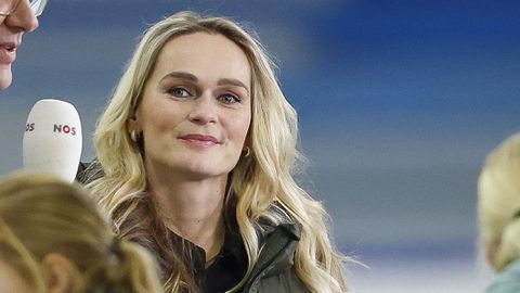 Ex-topschaatsster Irene Schouten krijgt bijzonder eerbetoon: 'Ik voel me vereerd hier tussen te hangen'
