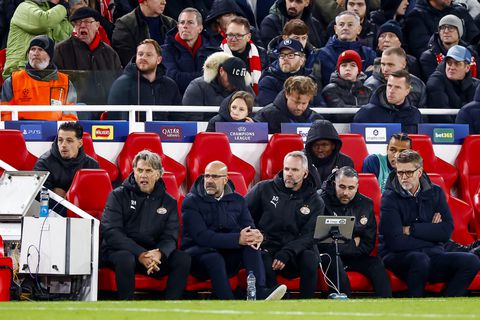 PSV-icoon vertrekt ineens: 'Dit nieuws zal als verrassing komen, ik heb er flink mee geworsteld'