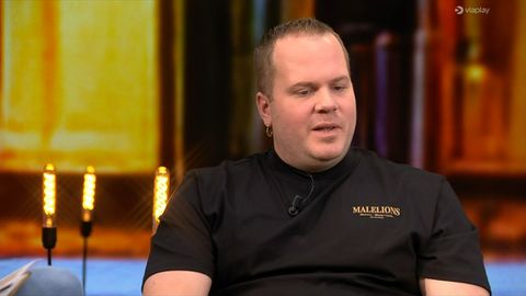 Teleurgestelde topdarter Dirk van Duijvenbode komt afspraken na: 'Maar eigenlijk is het te vroeg'