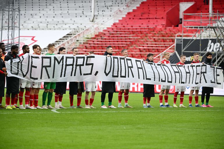 Marc Overmars gaat in beroep tegen schorsing FIFA: 'Straf is buitenproportioneel voor één zaak'