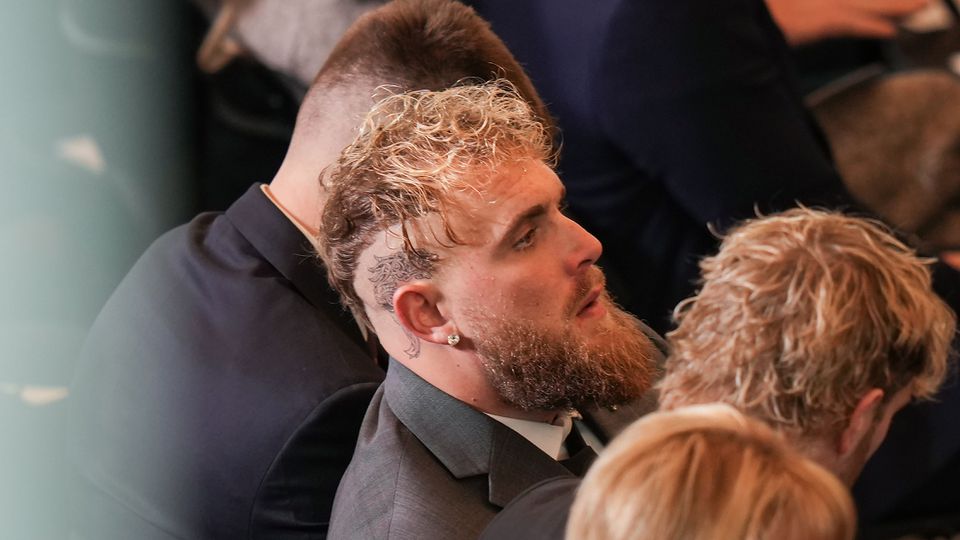 Jutta Leerdam ziet vriend Jake Paul in pak schitteren op 'het bal': 'Heet!'