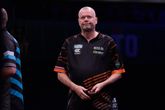 Raymond van Barneveld kan niet meer op 'gratis geld' rekenen. © PDC Darts