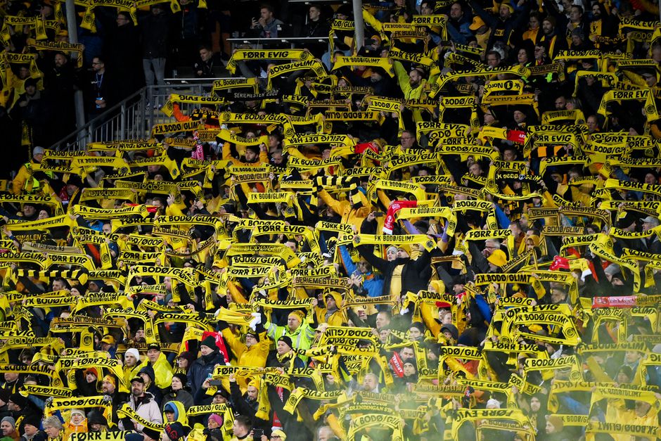 Bodø-fans doen alles voor de winst: vuurwerkshow midden in de nacht bij spelershotel Ajax