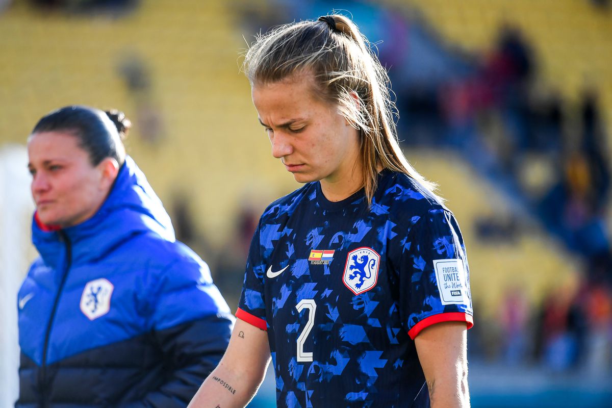 Problemen voor Andries Jonker bij Oranje Leeuwinnen: 'Weet nog niet wie ik kan opstellen'