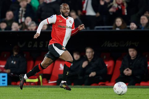 Feyenoord-aanwinst Raheem Sterling praat liever niet over verschil met Premier League: 'Laten we het daar niet over hebben'