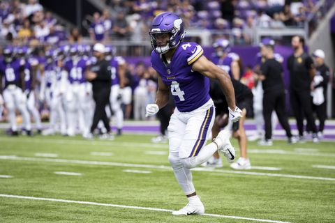 Amerikaanse sportwereld geschokt door 'tragische' dood NFL-speler (25): 'Onze gedachten gaan uit naar zijn familie'