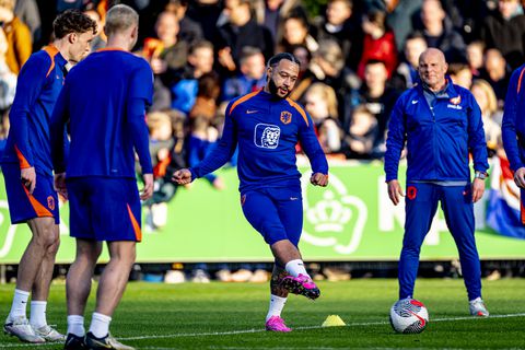 Memphis Depay is klaar met 'bodybuilderverhalen': 'Jullie kennen mijn lichaam toch wel?'