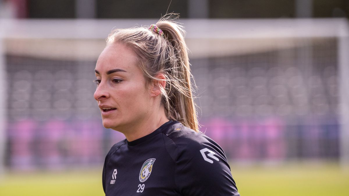 Tessa Wullaert zet pleidooi voor hoger salaris kracht bij met zeven goals bij Fortuna - Telstar