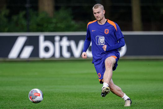 Pas 24-jarige Matthijs de Ligt hoort al niet meer bij de jonkies van Oranje: 'Hoef bij de rondo niet meer in het midden'