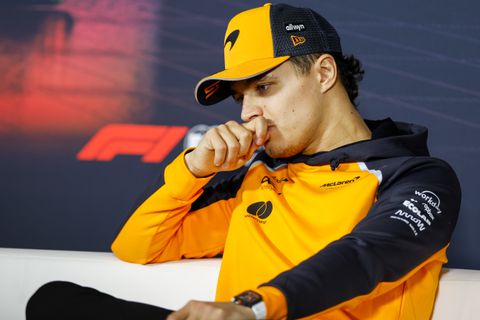 Lando Norris beleeft 'ergste nachtmerrie' in China en klaagt veel: 'Dat was mijn eigen schuld'