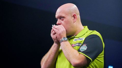 Vertraagde Michael van Gerwen met verstoorde voorbereiding naar revanche